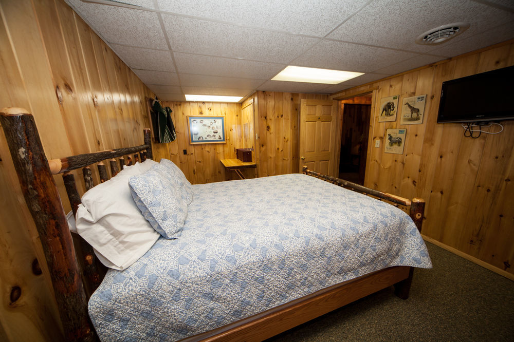 Log Cabin Lodge & Suites Jones Mills Exterior foto